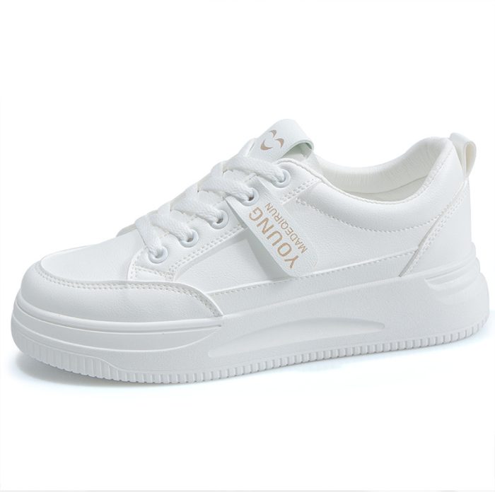 The most fashionable trendy shoes-1010131