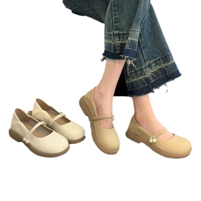 The most fashionable trendy shoes-101041
